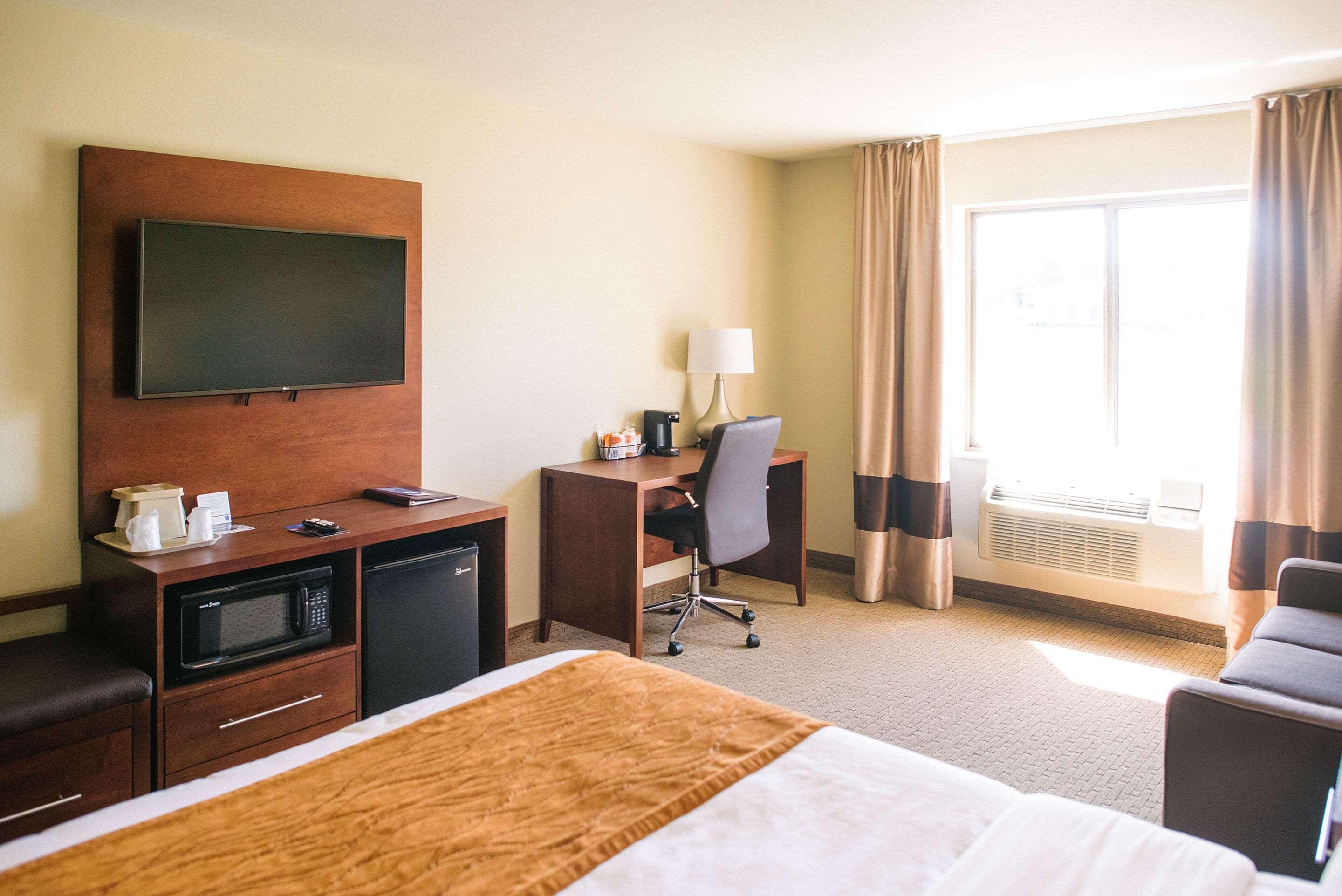 Comfort Inn & Suites Кастер Экстерьер фото