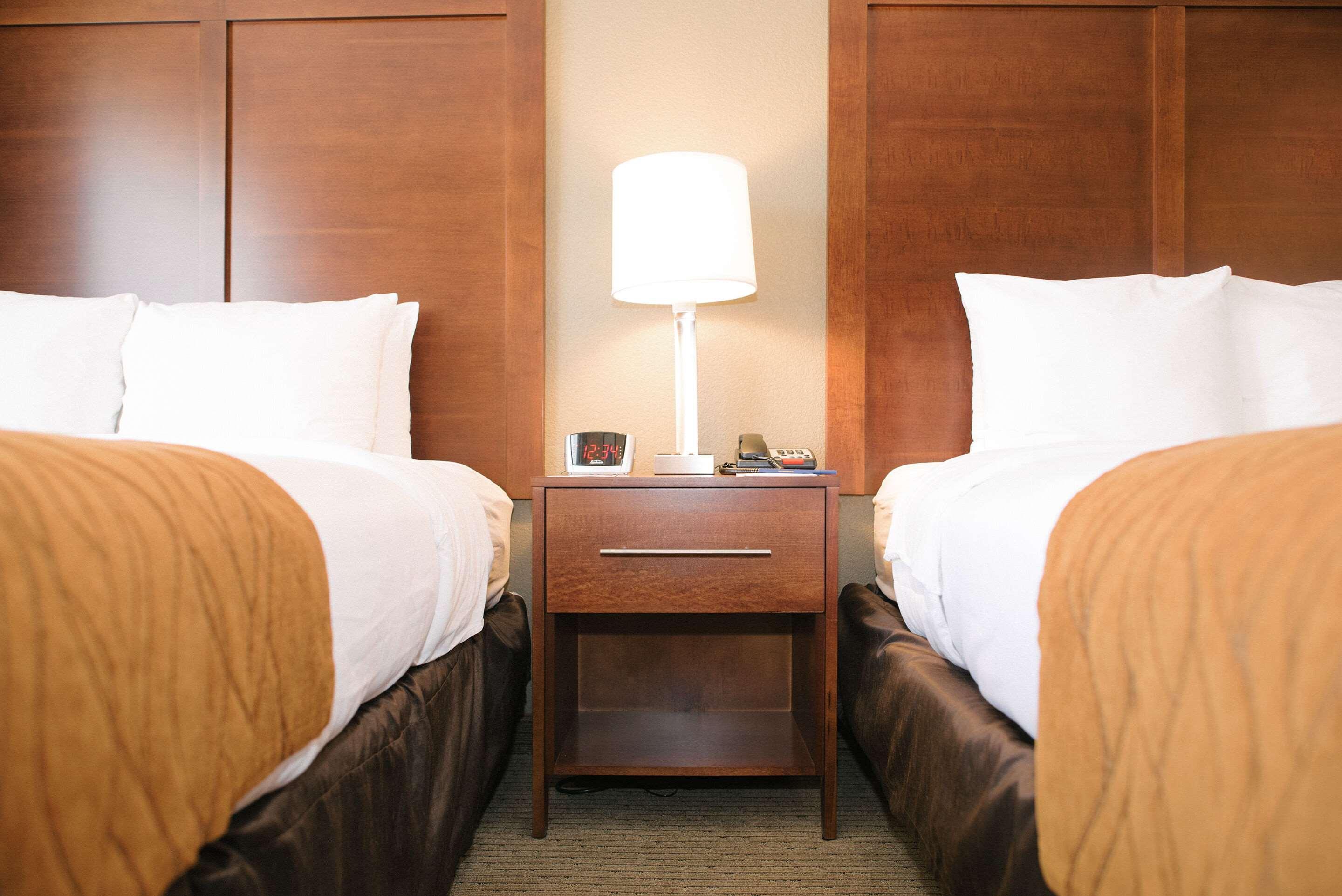 Comfort Inn & Suites Кастер Экстерьер фото
