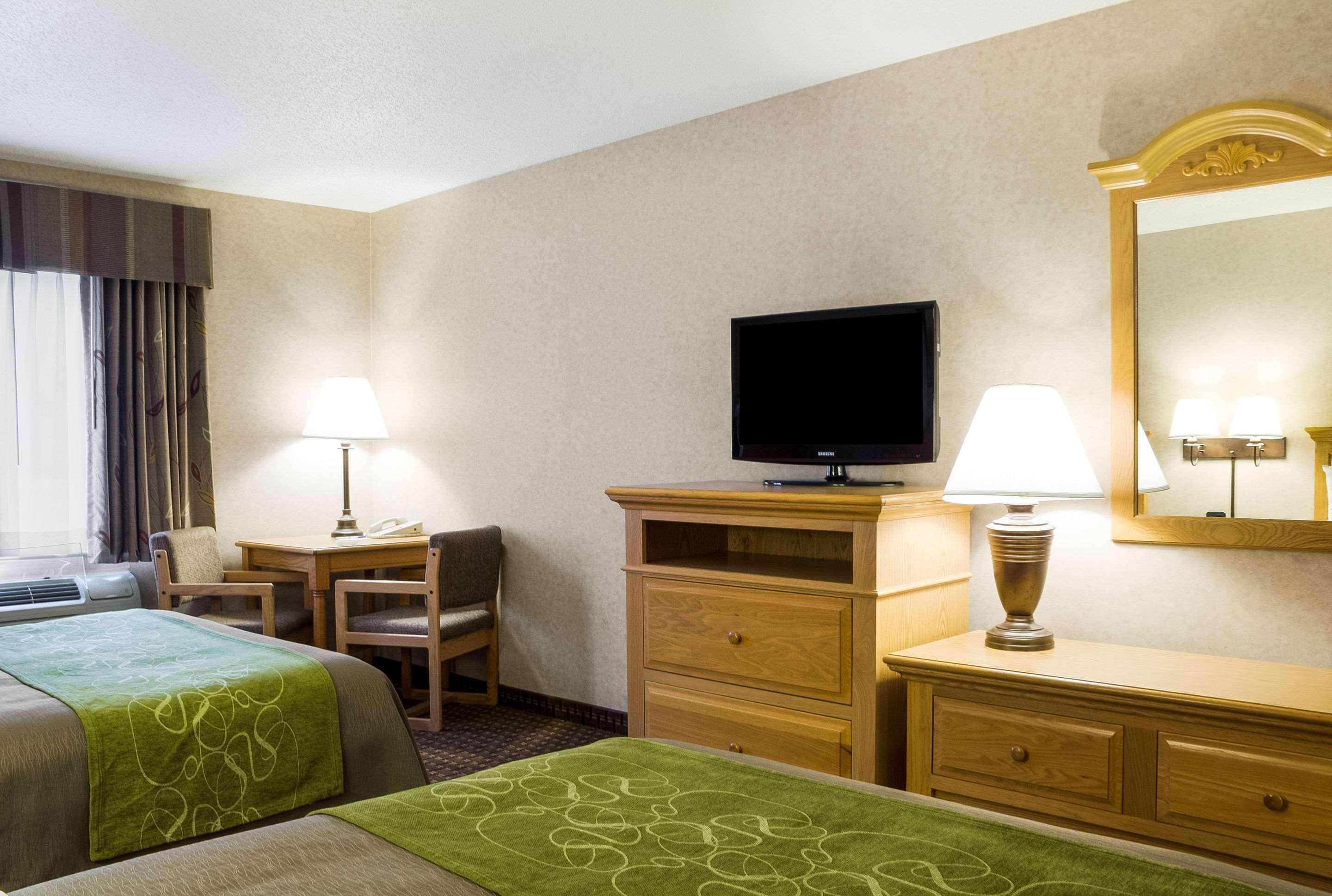 Comfort Inn & Suites Кастер Экстерьер фото