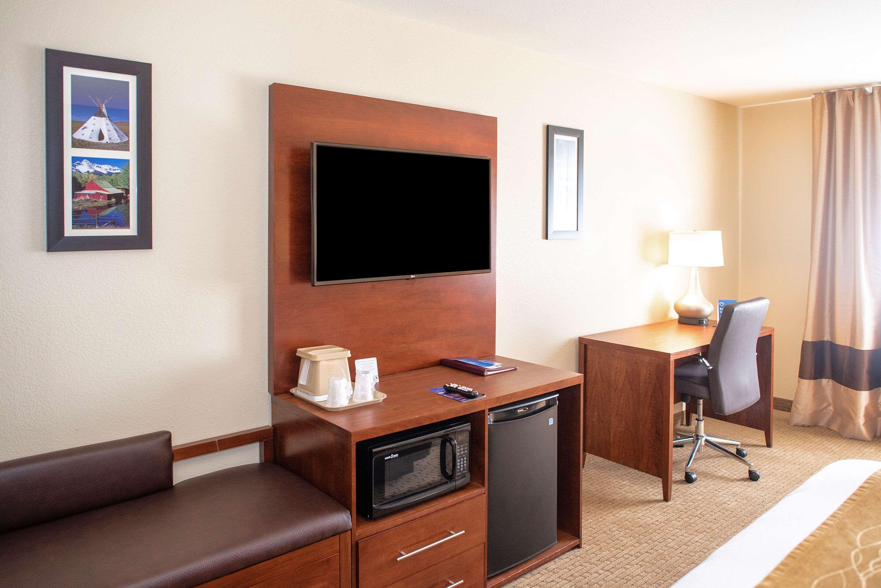 Comfort Inn & Suites Кастер Экстерьер фото