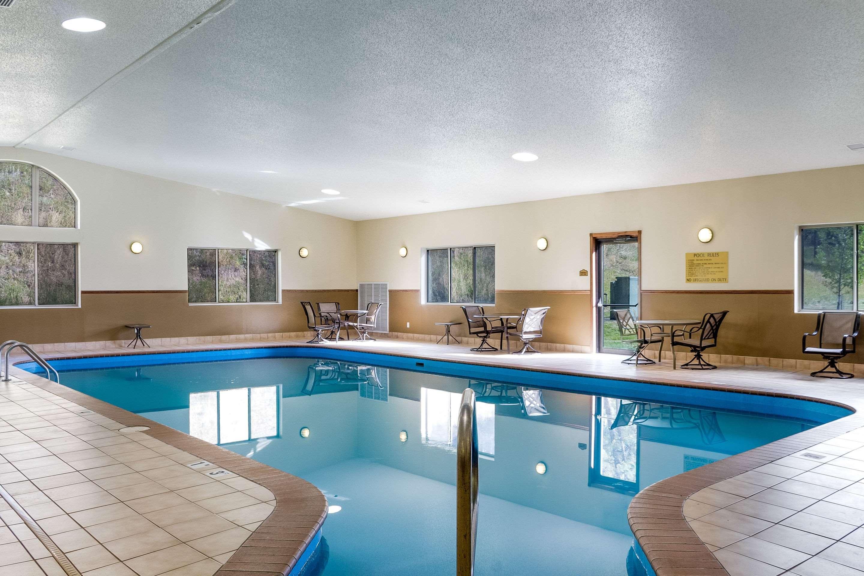 Comfort Inn & Suites Кастер Экстерьер фото