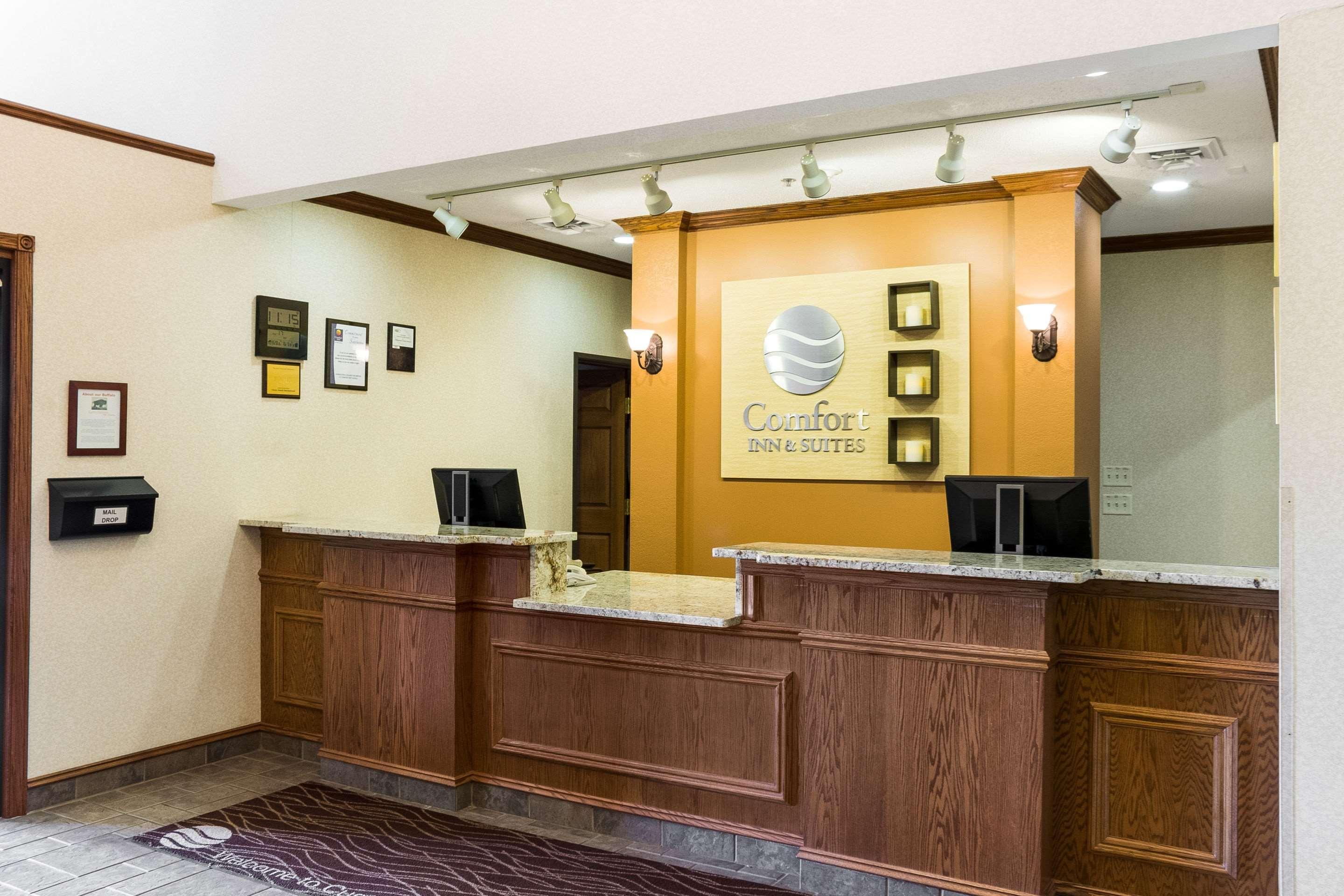 Comfort Inn & Suites Кастер Экстерьер фото